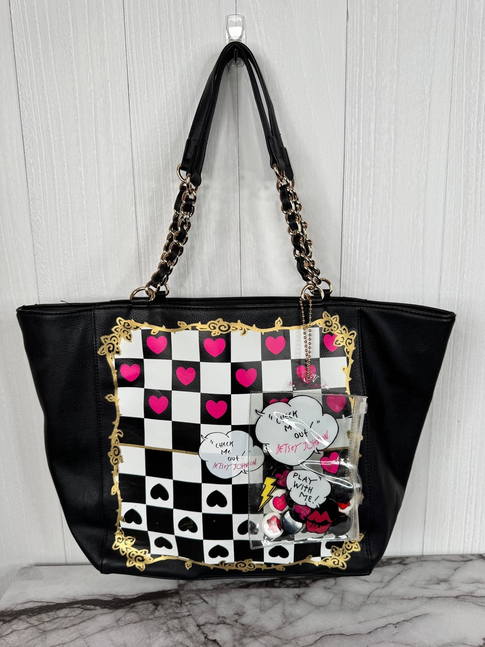 Betsey Johnson Queen Kitsch Tote Check Me Out Hearts Checker Board Travel Bag